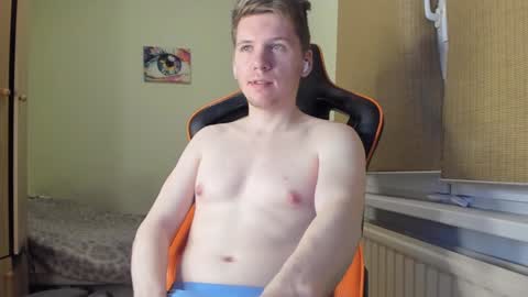 Pierre online show from January 31, 3:09 am