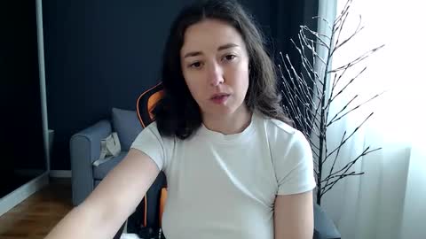 Snapshot of piscesgirl06 chatting on March 27, 8:26 am piscesgirl06 online show from March 27, 8:26 am