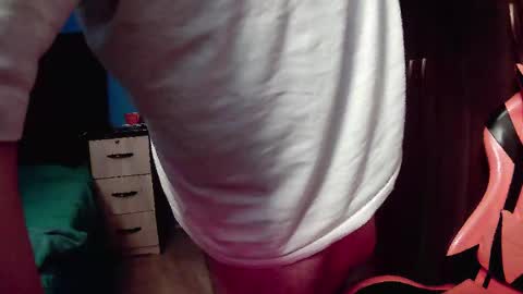 pisceslost online show from November 15, 12:30 am