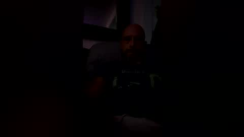 pistol_pete9mm online show from July 13, 3:31 am
