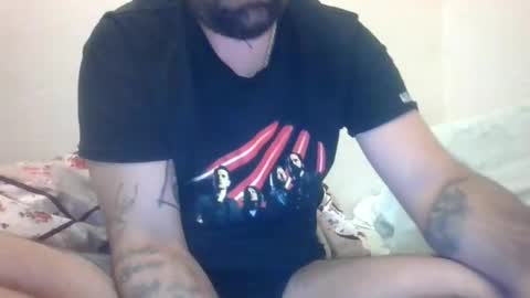 Snapshot of pistolerooxxx chatting on October 20, 1:44 pm pistolerooxxx online show from October 20, 1:44 pm