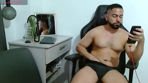 Snapshot of piter_berlin chatting on January 21, 1:39 am piter berlin online show from January 21, 1:39 am