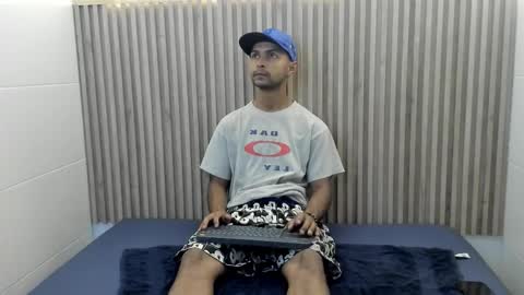 pitu_55 online show from September 12, 3:28 am