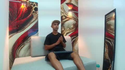pitu_55 online show from September 15, 3:39 am