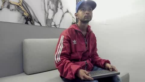 pitu_55 online show from September 19, 3:52 am