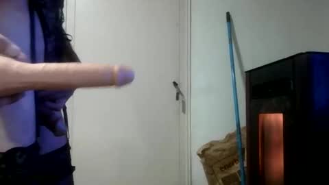 pitulinsissy online show from December 21, 11:28 am