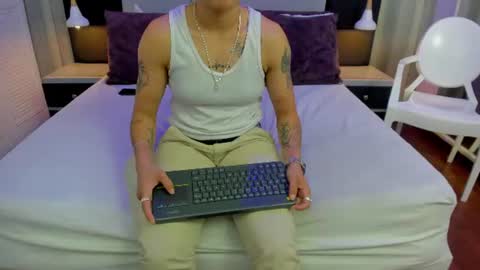 pixelriot online show from July 4, 9:21 pm