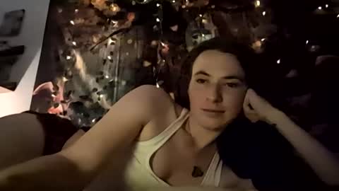 pixie_bella online show from October 1, 3:23 am