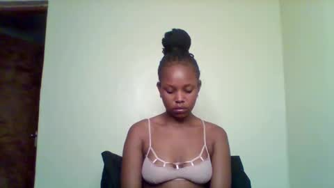 Majesty online show from December 18, 3:45 am