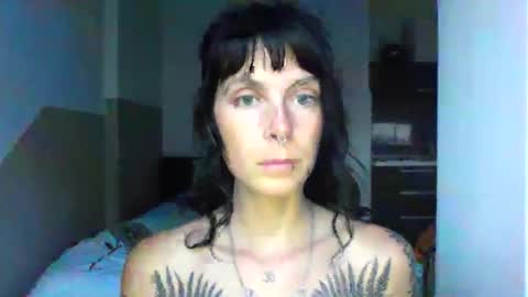 pixiecatfairy online show from October 20, 3:45 pm