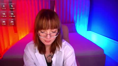 Snapshot of pixiepeachh chatting on November 19, 5:24 pm pixiepeachh online show from November 19, 5:24 pm