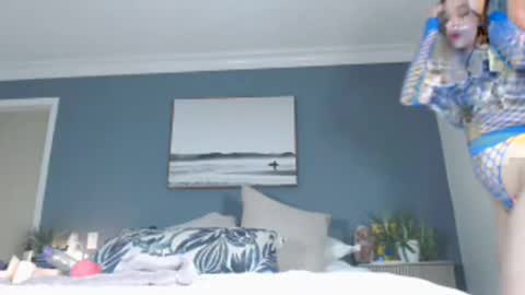 Pixie Poems online show from January 6, 9:39 pm