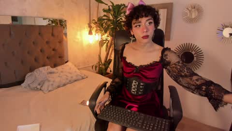 cris online show from January 21, 4:21 am