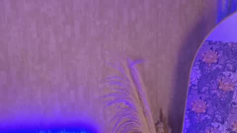 cris online show from February 15, 7:51 am