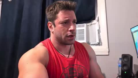 pizza_biceps online show from January 14, 4:51 am