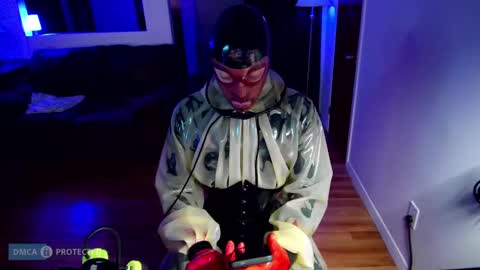 Snapshot of plasticme chatting on September 10, 9:15 pm plasticme online show from September 10, 9:15 pm