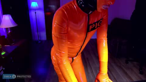 Snapshot of plasticme chatting on November 21, 9:24 pm plasticme online show from November 21, 9:24 pm