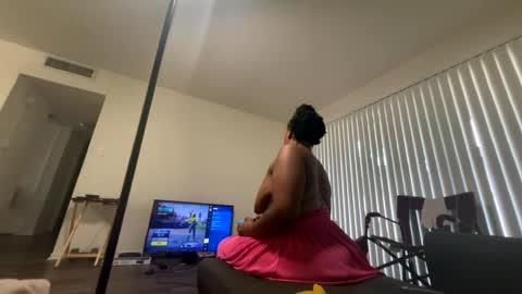 platinumbooty69 online show from September 22, 12:51 pm