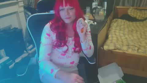 Snapshot of playboy_horny chatting on September 28, 1:33 am playboy_horny online show from September 28, 1:33 am