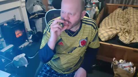 playboy_horny online show from November 30, 3:32 am