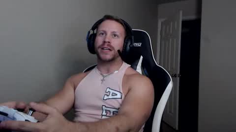 Player online show from October 18, 11:27 pm