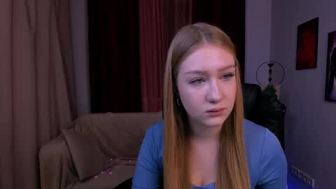 Sophie online show from December 17, 11:06 am