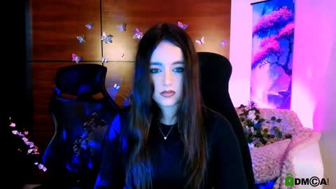 Sophie online show from January 6, 2:03 pm