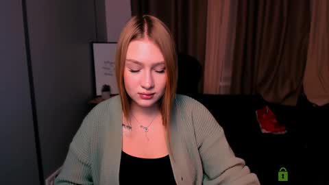 Sophie online show from January 22, 8:59 pm