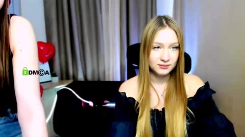 Sophie online show from February 18, 4:48 pm