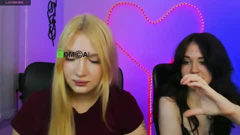 Sophie online show from July 28, 7:39 pm