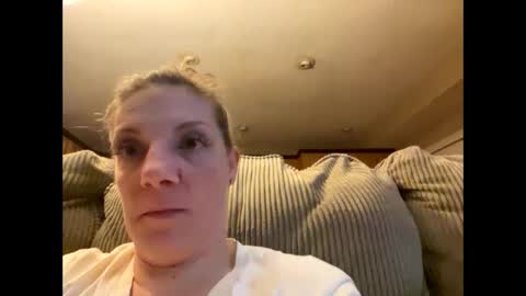 Snapshot of playful_trinity chatting on March 9, 1:46 am Playful trinity online show from March 9, 1:46 am