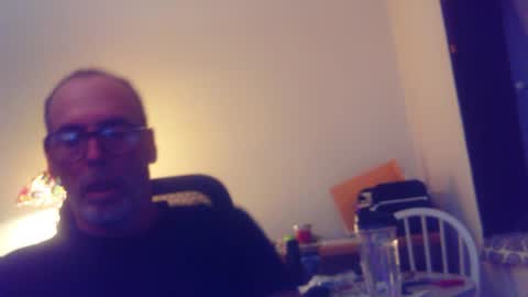 Snapshot of playfuljoy chatting on February 26, 1:04 am StudMan online show from February 26, 1:04 am