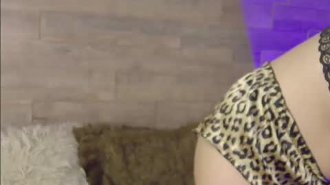 PlayfulSamy online show from March 9, 5:11 am