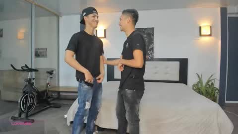 Snapshot of playhardsex chatting on November 11, 11:05 pm online show from November 11, 11:05 pm