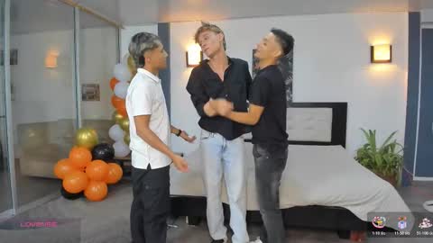 Snapshot of playhardsex chatting on November 21, 11:03 pm online show from November 21, 11:03 pm