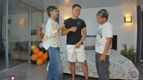 Snapshot of playhardsex chatting on November 22, 11:15 pm online show from November 22, 11:15 pm