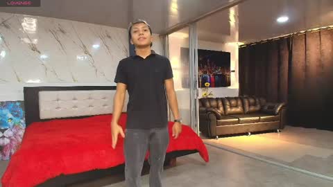   online show from May 10, 10:59 pm