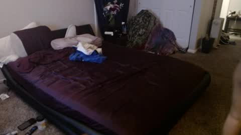 playingwiththemoon online show from April 5, 9:39 am