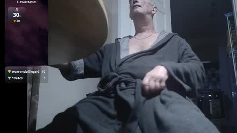 Play Me online show from October 12, 5:06 am