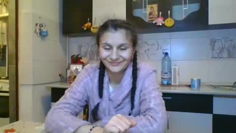 Snapshot of pleas3s_sweet chatting on January 29, 9:39 pm pleas3s_sweet online show from January 29, 9:39 pm