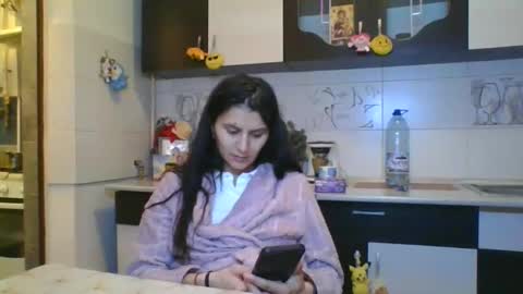 Snapshot of pleas3s_sweet chatting on March 6, 11:42 pm pleas3s_sweet online show from March 6, 11:42 pm