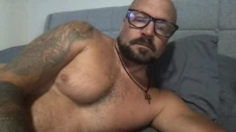 Snapshot of pleasesitonmycock chatting on July 26, 4:03 pm PleaseSitOnMyCock online show from July 26, 4:03 pm