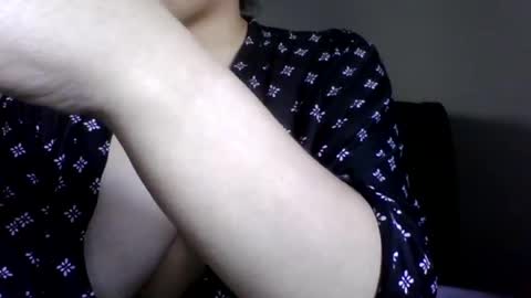 Snapshot of pleaseze chatting on January 21, 8:00 pm theestallion online show from January 21, 8:00 pm