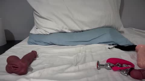 MirIsk online show from November 15, 4:14 pm