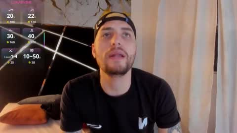 Snapshot of pleasure_vibes023 chatting on September 26, 9:41 pm JUAN AND JULI online show from September 26, 9:41 pm