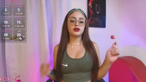 Snapshot of pleasure_vibes023 chatting on October 7, 9:45 pm JUAN AND JULI online show from October 7, 9:45 pm