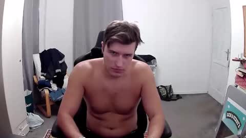 plkrisztian online show from October 2, 7:54 pm