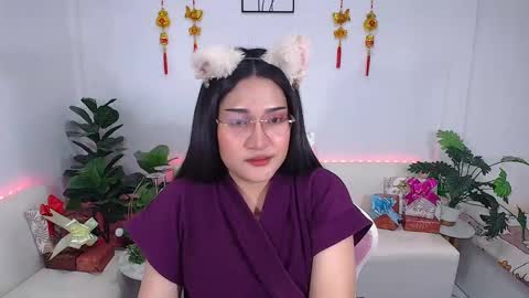 Ploysai online show from January 27, 9:02 am
