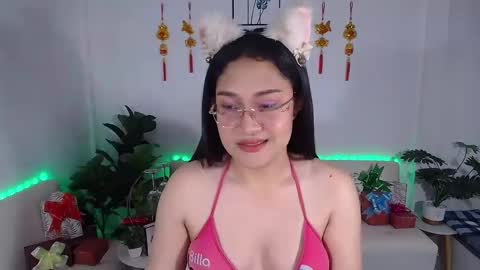 Ploysai online show from February 25, 2:14 am