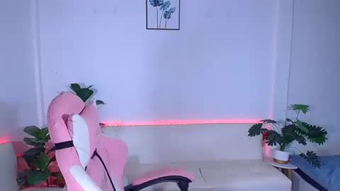 Ploysai online show from September 21, 4:47 am